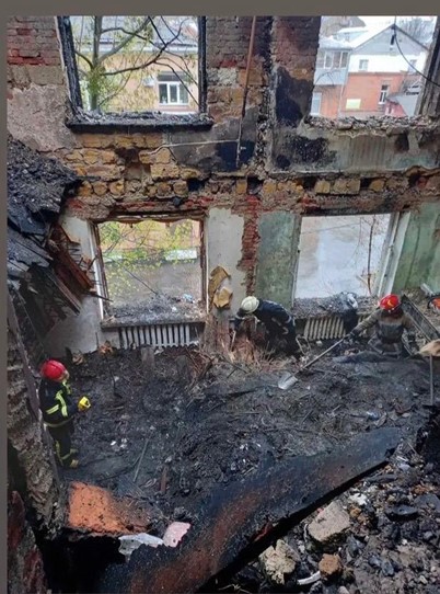 Die zerstörte Wohnung meiner Verwandten in Charkiw, in der Ukraine.